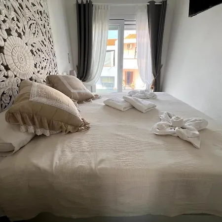Apartment Luxe Attic - Terrace With Jacuzzi And Private Park Castelsardo