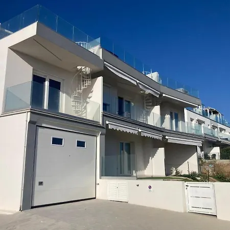 Apartment Luxe Attic - Terrace With Jacuzzi And Private Park Castelsardo